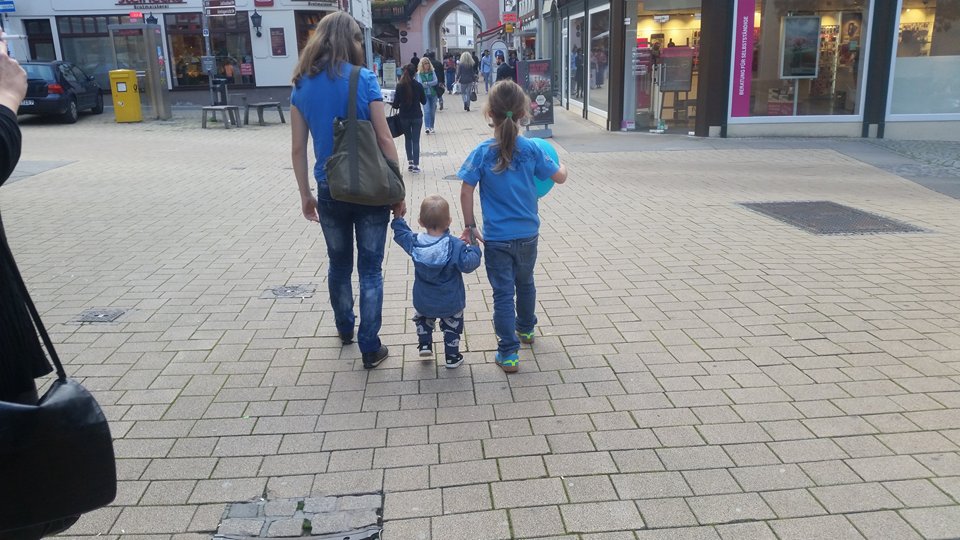 Versteckte Helden – Feiern wir die Mütter und Väter, die starke, aufrechte Kinder in die Welt&nbsp;begleiten